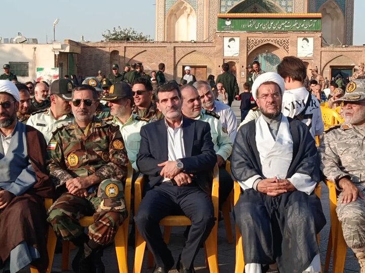 تصاویر/ گلزار شهدای قزوین در آیین سراسری «مهمانی لاله‌ها» گلباران شد