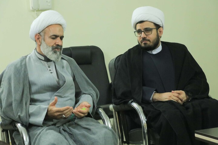 تصاویر| هم‌اندیشی رئیس مرکز خدمات حوزه‌های علمیه کشور با شورای نهادهای حوزوی خراسان جنوبی