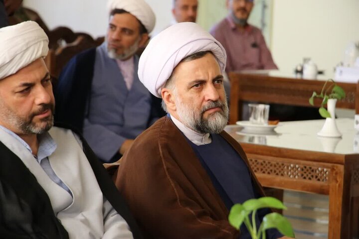 تصاویر |آیین رونمایی از ۲۱ جلد کتاب درسی حوزه علمیه اصفهان