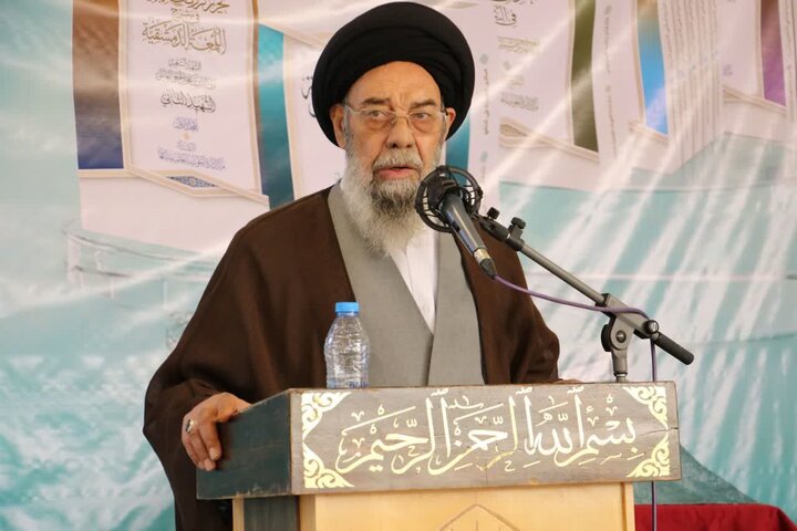 تصاویر |آیین رونمایی از ۲۱ جلد کتاب درسی حوزه علمیه اصفهان