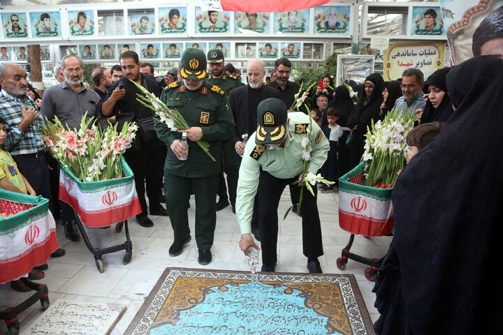 تصاویر/ آیین معنوی«میهمانی لاله‌ها»