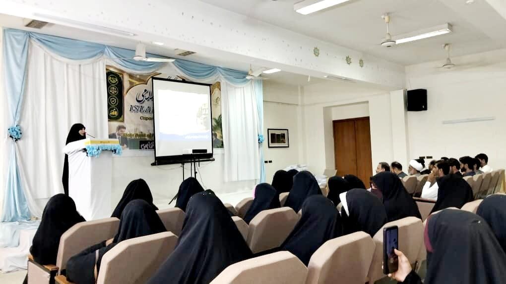 کراچی پاکستان میں لائبریری مینجمنٹ پر 6 روزہ تربیتی ورکشاپ:طالبات کا علمی و تحقیقی میدان میں آگے بڑھنے کے لیے جدید مہارتوں سے آراستہ ہونا ضروری،مقررین