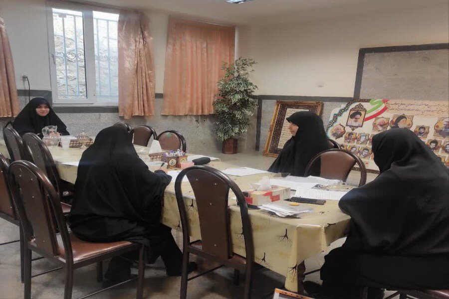 مصاحبه پذیرش طلاب جدید در مدرسه علمیه کوثر تویسرکان