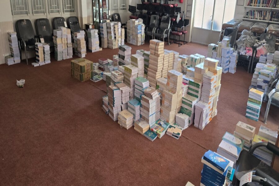 ۴۶۱ عنوان کتاب درسی حوزه علمیه خواهران یزد برای سال تحصیلی جدید آماده توزیع شد ۴۶۱ عنوان کتاب درسی حوزه علمیه خواهران یزد برای سال تحصیلی جدید آماده توزیع شد