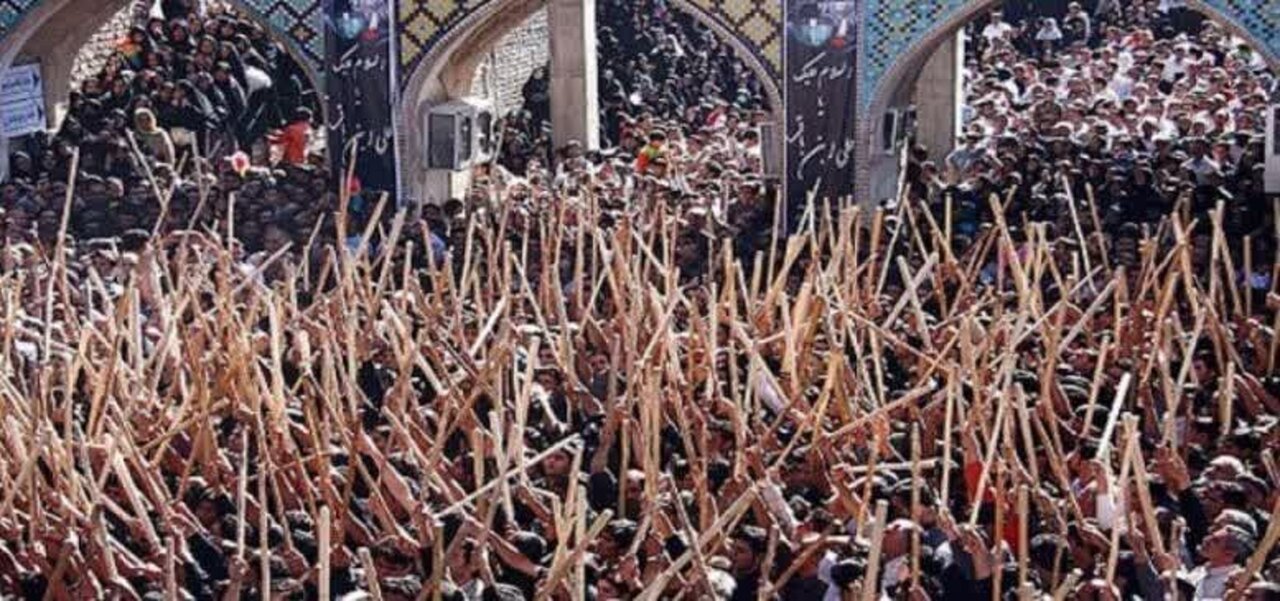 آمادگی آستان مقدس علی‌بن باقر برای میزبانی از آیین قالیشویان مشهد اردهال و جمعه نشجلی‌ها