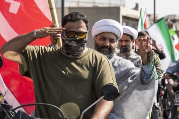 تصاویر/ رزمایش موتورسواران جانفدا