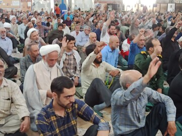 تصاویر/ نمازعبادی سیاسی جمعه کاشان