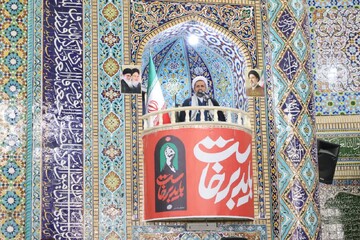 مسئولان باید خود را بدهکار مردم بدانند
