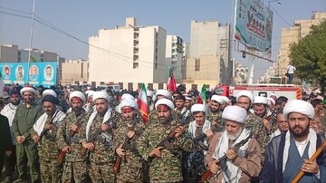 تصاویر/ حضور حماسی گردان رزمی طلاب و روحانیون اهواز
