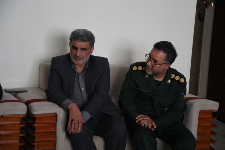 تصاویر / تجلیل امام جمعه همدان از رشادت‌های سردار هادی‌پور