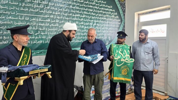 حضور خادمان حرم حضرت معصومه(س) در جمع مدافعان وطن و خانواده شهدا در خوزستان