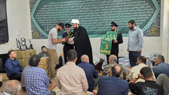 حضور خادمان حرم حضرت معصومه(س) در جمع مدافعان وطن و خانواده شهدا در خوزستان