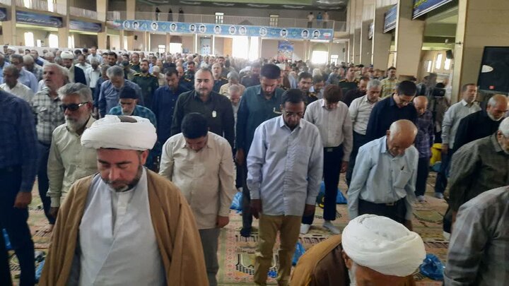تصاویر/اقامه نماز عبادی سیاسی جمعه در خمین