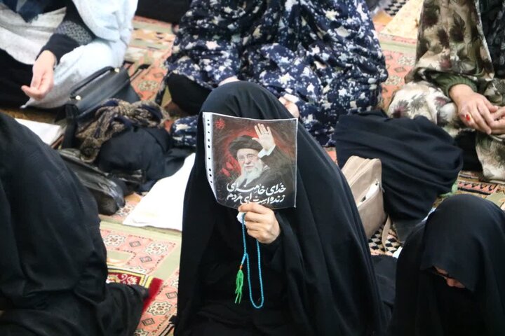 تصاویر/اقامه نماز عبادی سیاسی جمعه در خمین