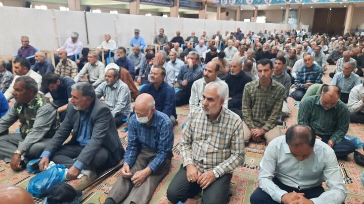 تصاویر/اقامه نماز عبادی سیاسی جمعه در خمین