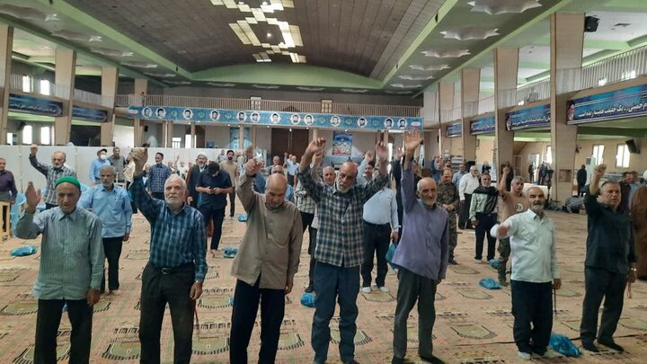 تصاویر/اقامه نماز عبادی سیاسی جمعه در خمین