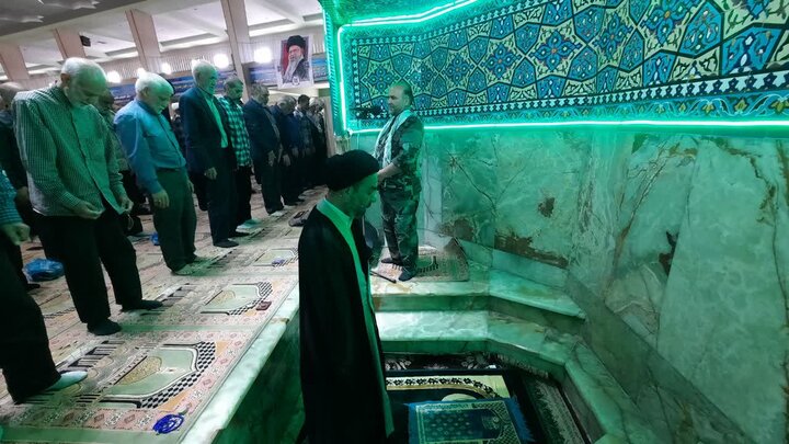 تصاویر/اقامه نماز عبادی سیاسی جمعه در خمین