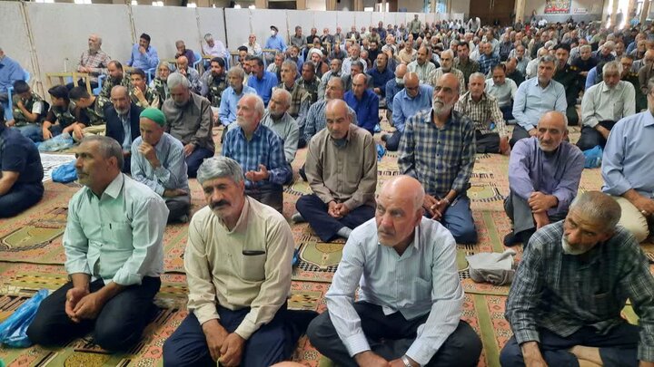تصاویر/اقامه نماز عبادی سیاسی جمعه در خمین