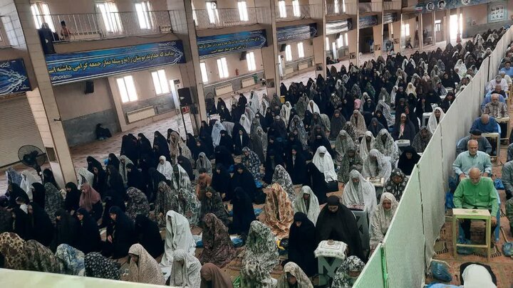 تصاویر/اقامه نماز عبادی سیاسی جمعه در خمین