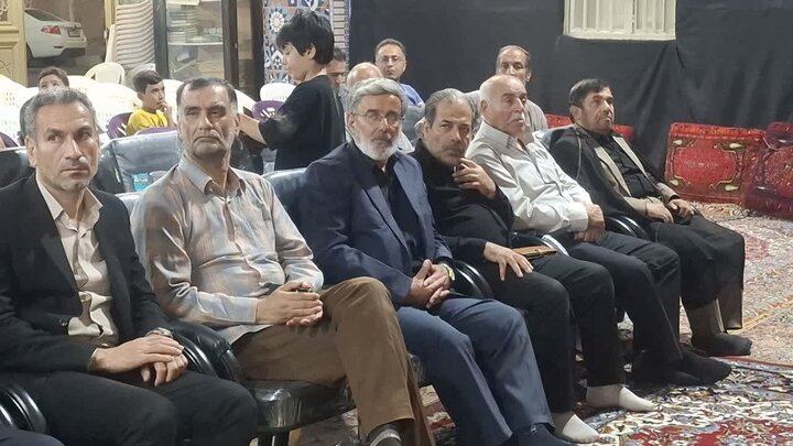 تصاویر/ یادواره ۴۳ شهید محله شهدای آران و بیدگل