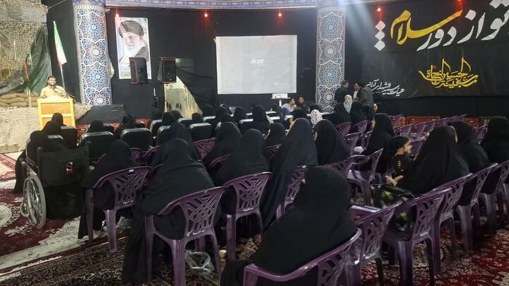 تصاویر/ یادواره ۴۳ شهید محله شهدای آران و بیدگل