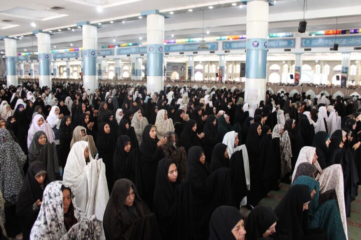 تصاویر/ اقامه نمازجمعه شهر کرمان