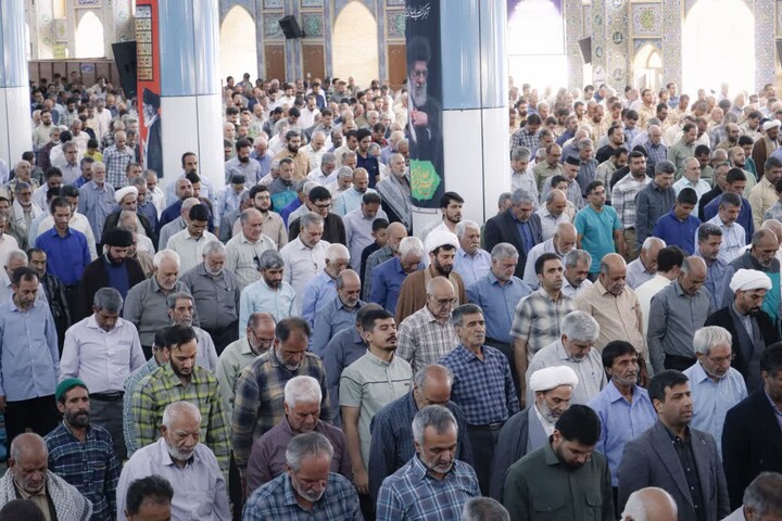 تصاویر/ اقامه نمازجمعه شهر کرمان