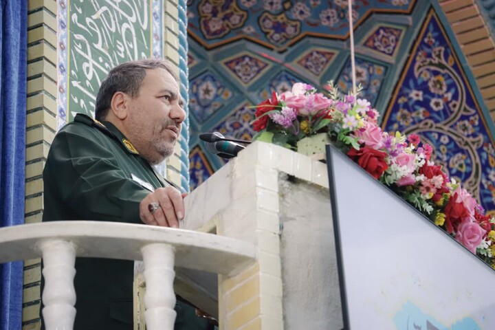 تصاویر/ اقامه نمازجمعه شهر کرمان
