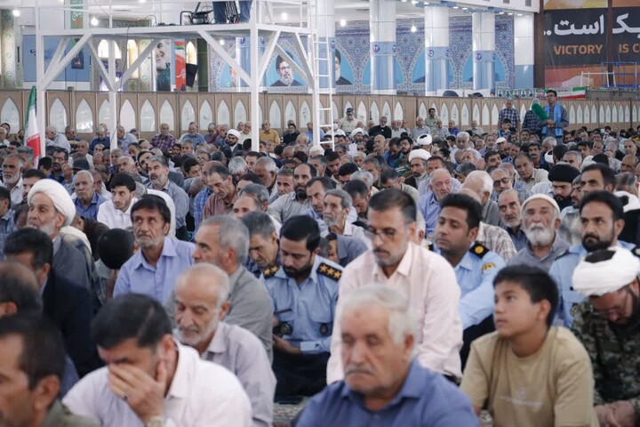 تصاویر/ اقامه نمازجمعه شهر کرمان
