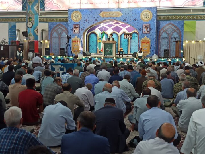 تصاویر/ نمازعبادی سیاسی جمعه کاشان