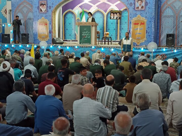 تصاویر/ نمازعبادی سیاسی جمعه کاشان