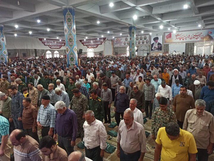 تصاویر/ نمازعبادی سیاسی جمعه کاشان