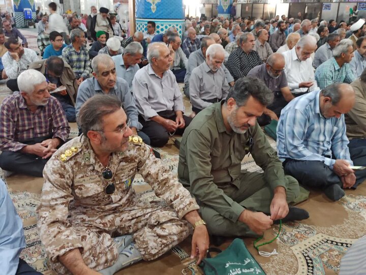 تصاویر/ نمازعبادی سیاسی جمعه کاشان