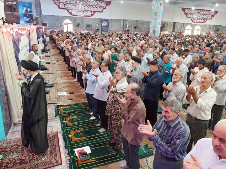 تصاویر/ نمازعبادی سیاسی جمعه کاشان