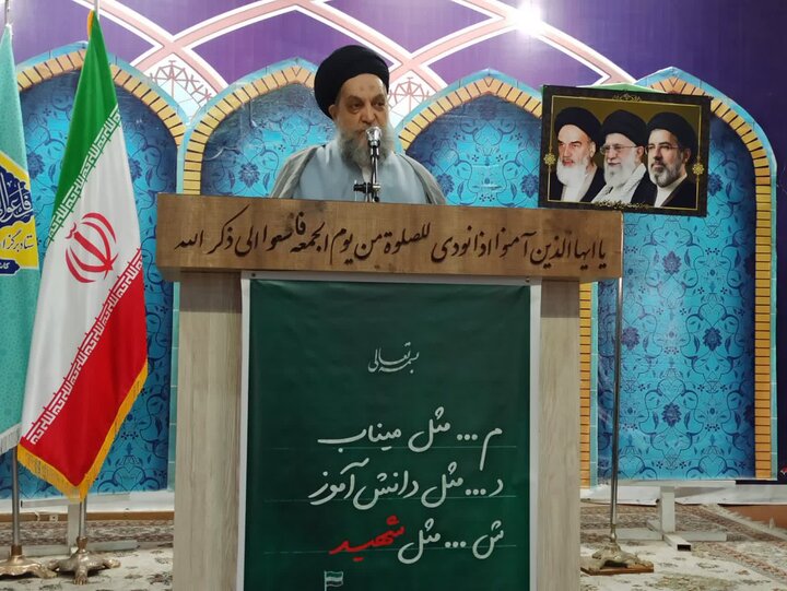 تصاویر/ نمازعبادی سیاسی جمعه کاشان