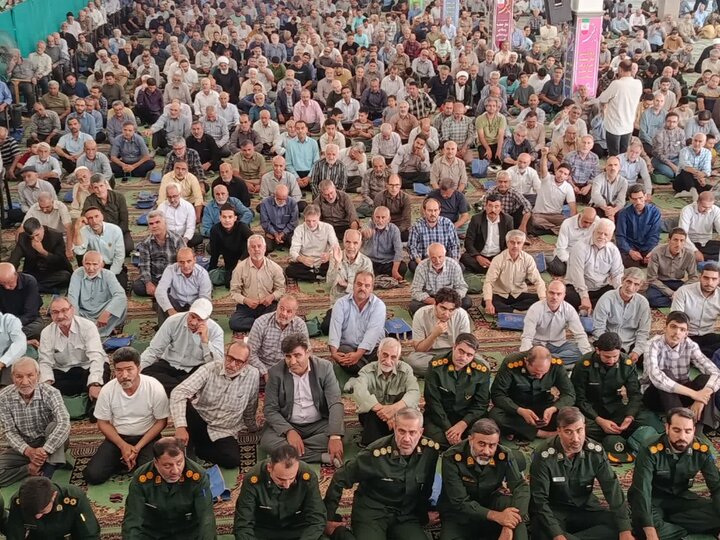 تصاویر/اقامه نماز عبادی سیاسی جمعه در ساوه