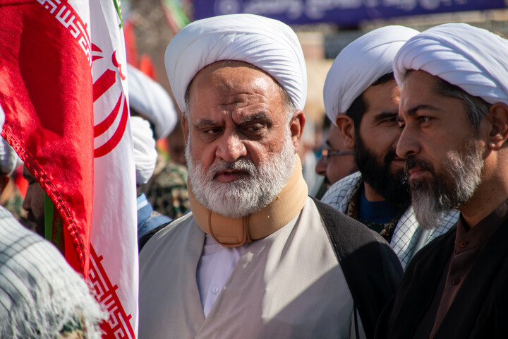 تصاویر/ حضور گردان طلاب و اساتید حوزه علمیه کرمان در رزمایش اقتدار جانفدایان ایران