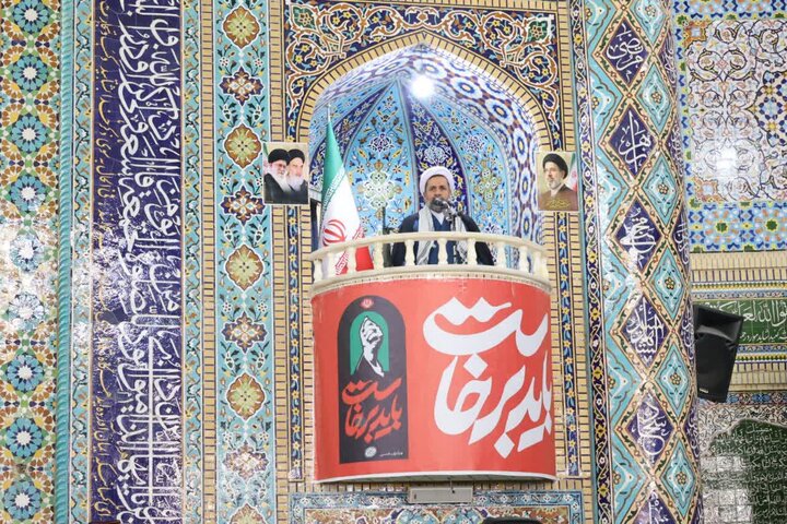 تصاویر/ نماز عبادی سیاسی جمعه در شهرکرد
