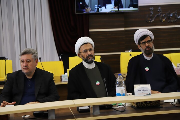 تصاویر / اختتامیه اجلاسیه سراسری رؤسای شعب مجمع عالی حکمت اسلامی در تبریز