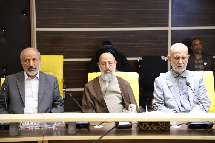 تصاویر / اختتامیه اجلاسیه سراسری رؤسای شعب مجمع عالی حکمت اسلامی در تبریز