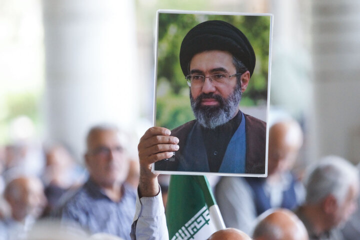 تصاویر/ اقامه نماز جمعه در دانشگاه تهران