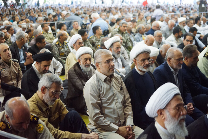تصاویر/ اقامه نماز جمعه در دانشگاه تهران