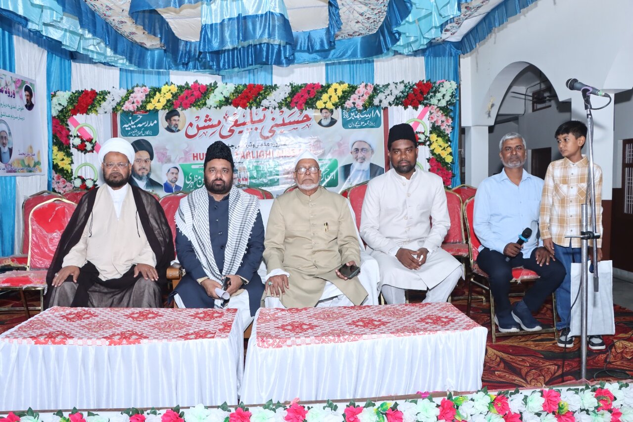 نئی نسل کو تعلیم کے ساتھ شعور، اخلاق اور کردار دینا ضروری ہے، مولانا کاظم حسین مظہری