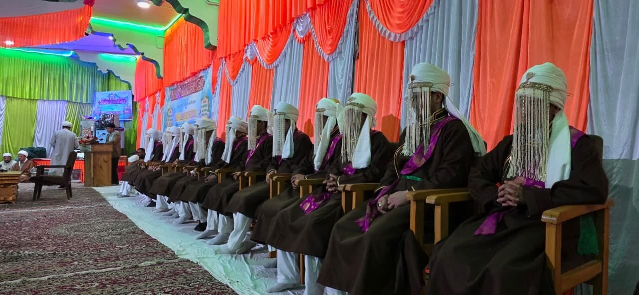 امام جواد فاؤنڈیشن اور جمعیتِ العلماء اثنا عشریہ کے اشتراک سے 14 مستحق جوڑوں کی اجتماعی شادی:ایک کامیاب خاندان کی بنیاد ایمان، حسنِ اخلاق، صبر اور عفو و درگزر پر قائم ہوتی ہے