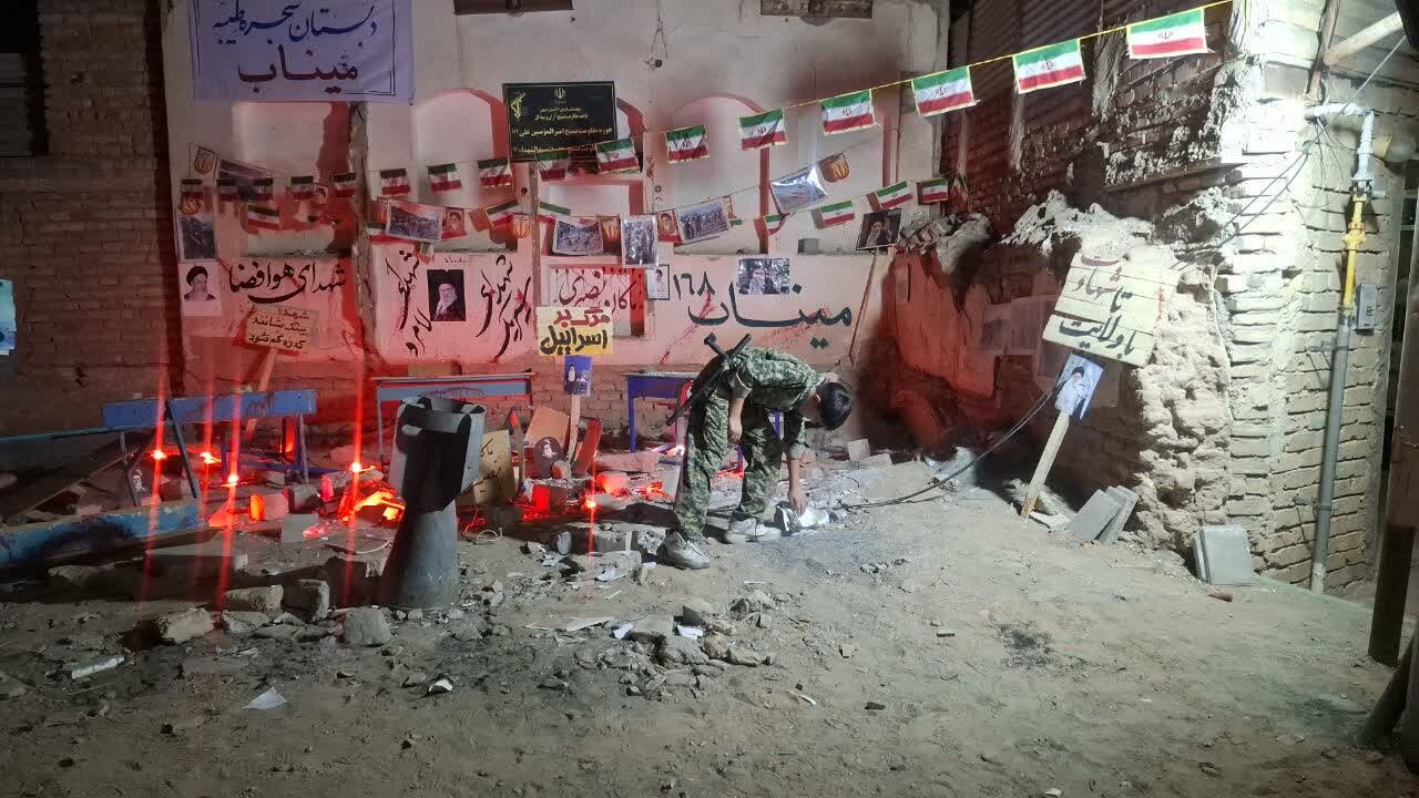 یادواره ۴۳ شهید محله شهداء آران و بیدگل برگزار شد