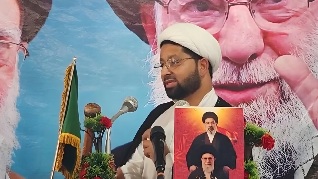 خوشحال گھر مال و دولت سے نہیں، باہمی احترام، محبت اور دینی تربیت سے بنتا ہے، مولانا گوہر حسین