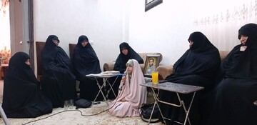 دیدار مدیر جامعه الزهرا سلام‌الله‌علیها با خانواده شهید قربانی نژاد + فیلم