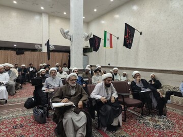 تصاویر/ دوره تخصصی دانش‌افزایی اساتید حوزه علمیه خوزستان
