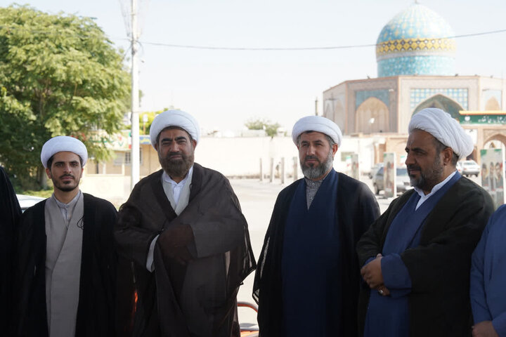 تصاویر /,تجدید میثاق مدیر واساتید حوزه علمیه قزوین با شهیدان