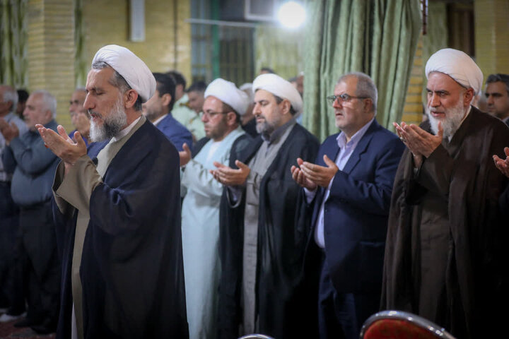 تصاویر / مراسم یادواره شهدا  با حضور امام جمعه قزوین